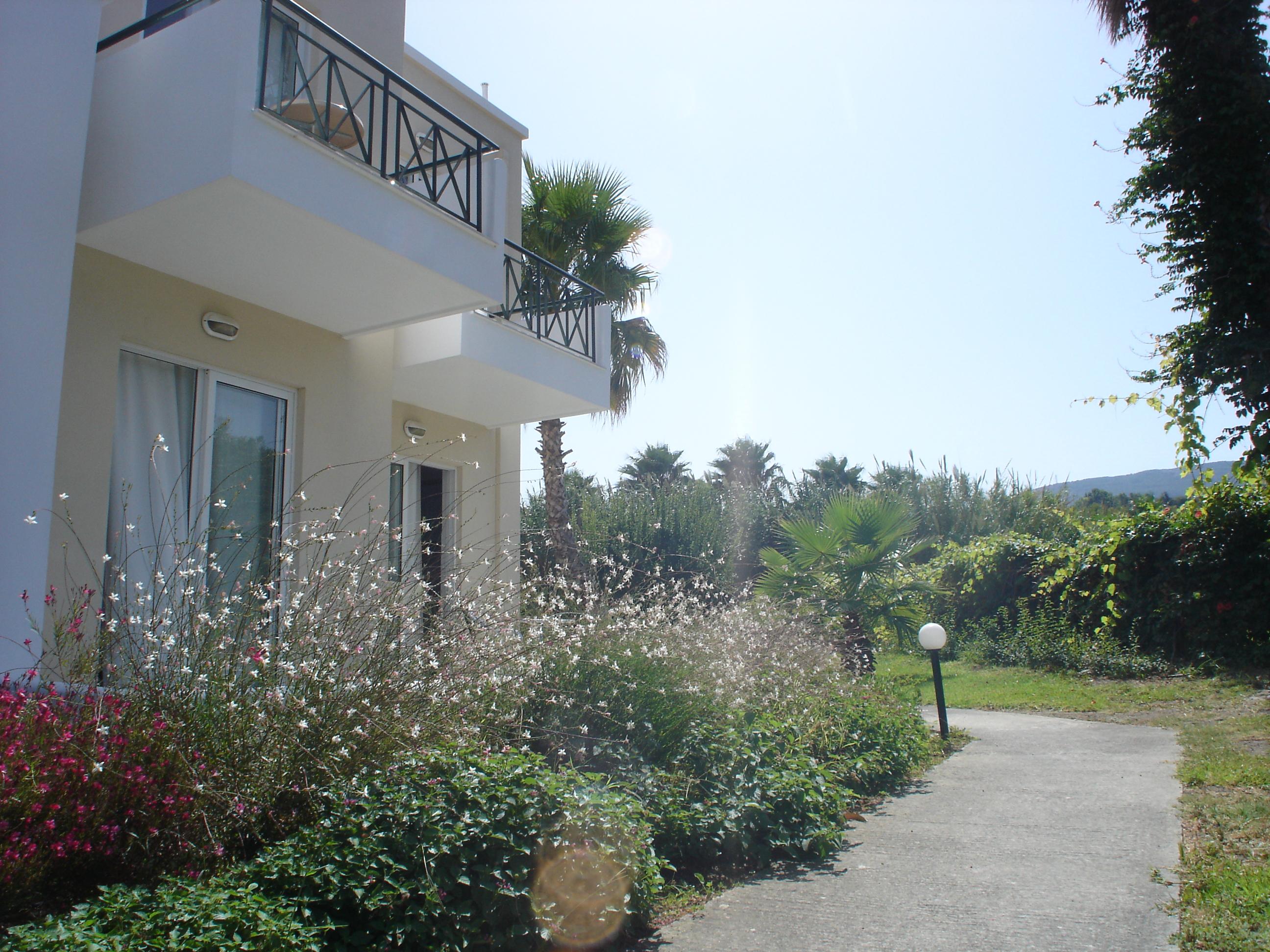פסאלידי Andromeda Hotel Apartments מראה חיצוני תמונה
