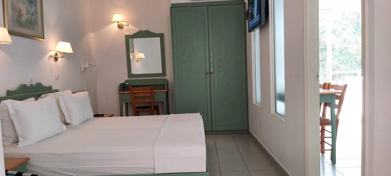 פסאלידי Andromeda Hotel Apartments מראה חיצוני תמונה
