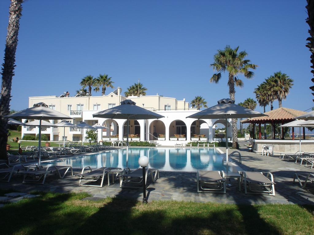 פסאלידי Andromeda Hotel Apartments מראה חיצוני תמונה