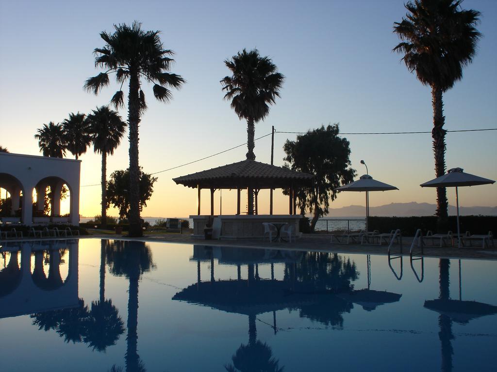 פסאלידי Andromeda Hotel Apartments מראה חיצוני תמונה