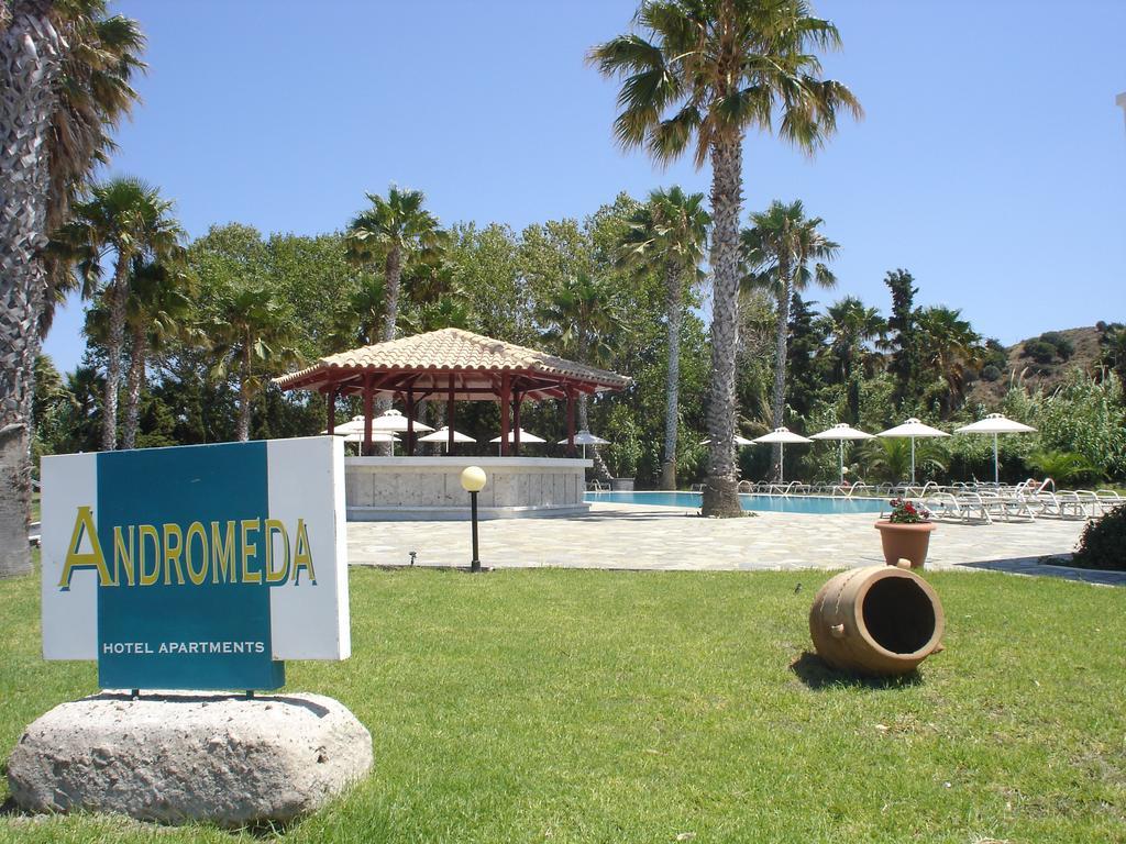 פסאלידי Andromeda Hotel Apartments מראה חיצוני תמונה