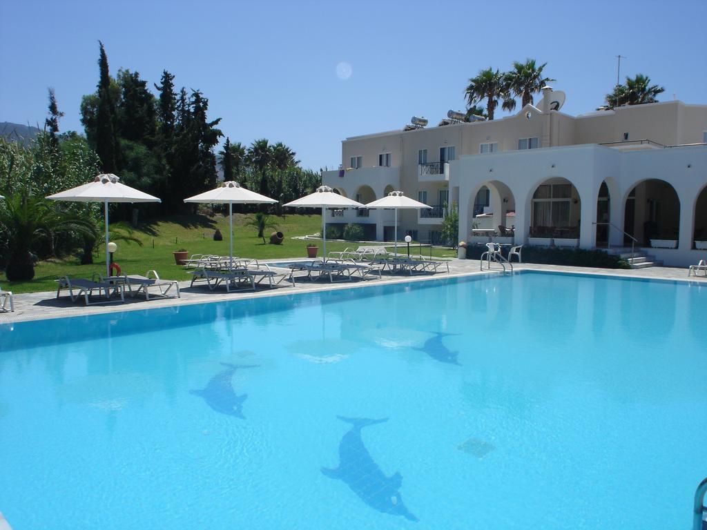 פסאלידי Andromeda Hotel Apartments מראה חיצוני תמונה